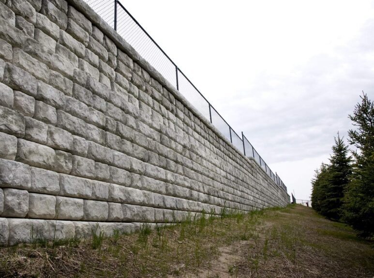 https___farm4.staticflickr.com_3871_14877336078_578bd9f729_o